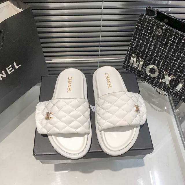 Orange Factory Price P Chanel Chanel Spring/Summer New Arrival Diamond Quilted V