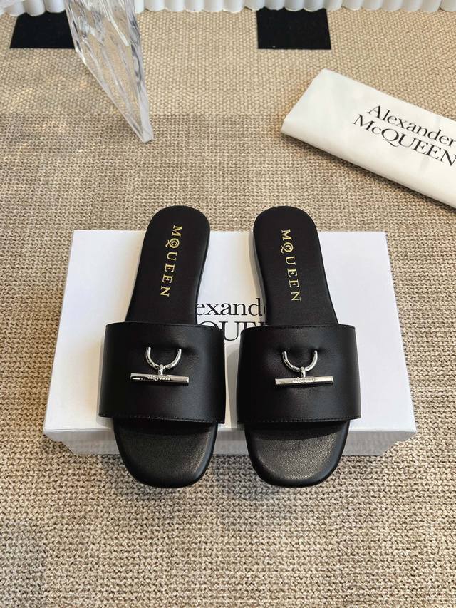 Orange Factory Price P Alexander Mcqueen Spring/Summer New Arrival Flat Sandals,