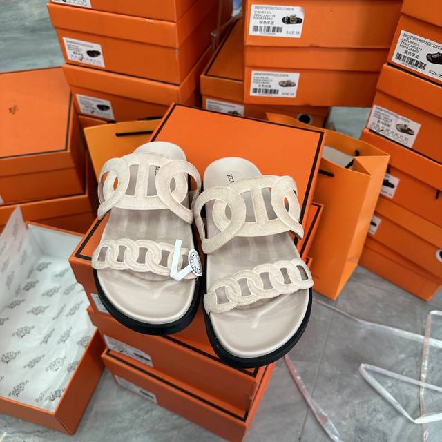 Factory: Herm S Pig Nose Cashmere Pink Actual Size: 35-43