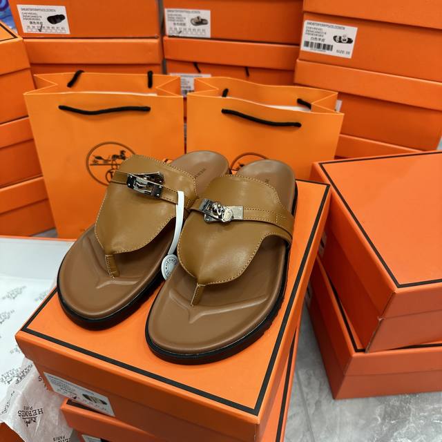 Factory: Herm S Kelly Buckle Thong Sandals Brown Sheepskin Actual Size: 35-43