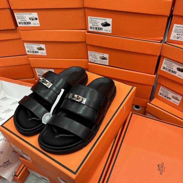 Factory: Herm S Kelly Buckle Flip-Flops Black Leather Actual Size: 35-43