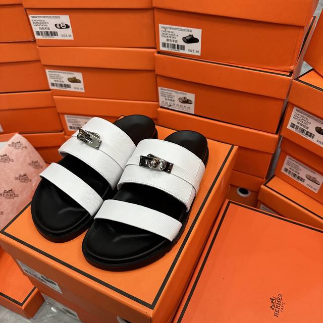 Factory: Herm S Kelly Buckle Flip-Flops White Palm Print Actual Size: 35-43