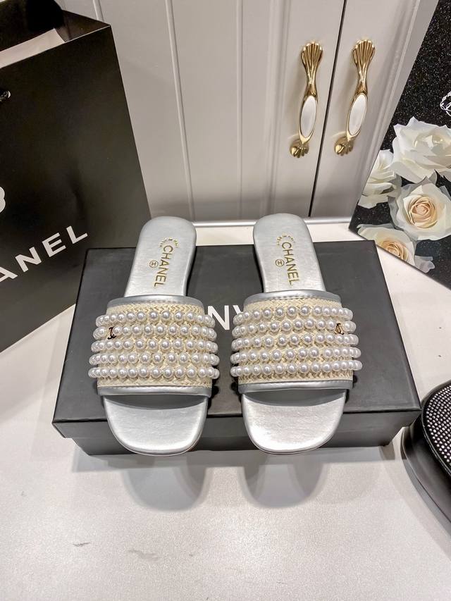Manufacturer: Xiao Xiang Pearl Flat Slippers Now Available A Must-Have For Every