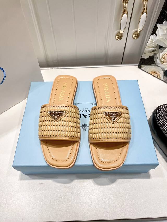 Factory: Prada Flagship Store Latest Sandal New Version Series, Comfortable And