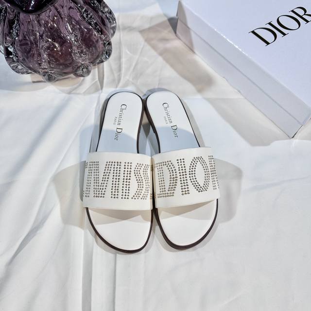 Factory: Dior 2025 New Color Space Pearl Flat Sandals, Thong Sandals, Casual San