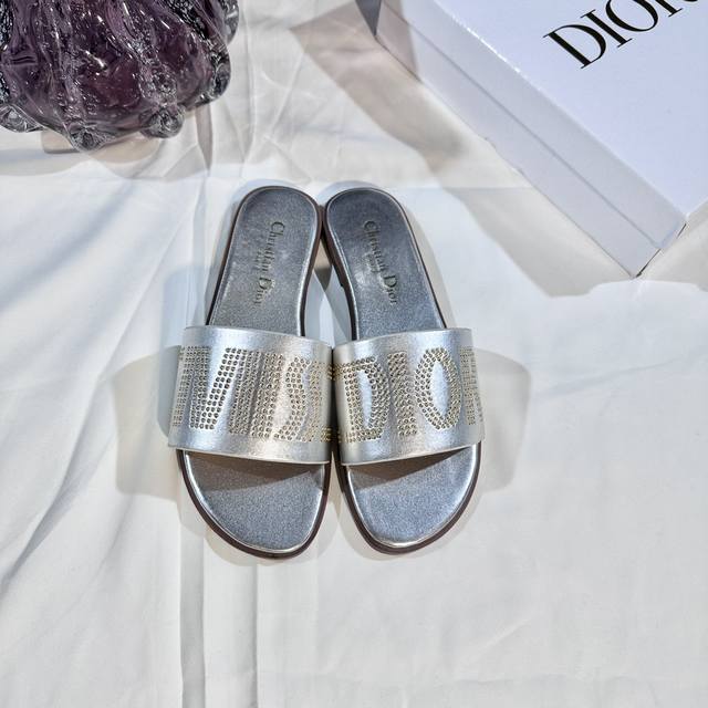 Factory: Dior 2025 New Color Space Pearl Flat Sandals, Thong Sandals, Casual San