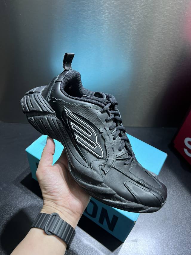 balenciaga Monday 2025Ss Balenciaga Spring New Running Shoes With Big M Logo