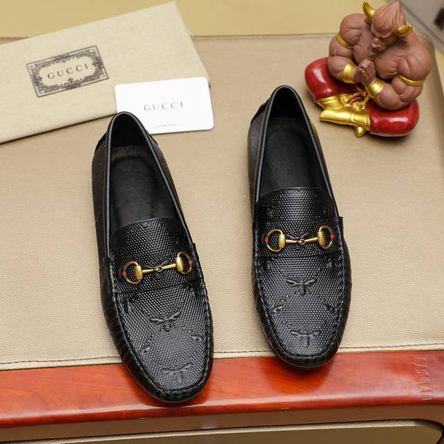 Classic Slip-On Shoes Of The Same Style As Gucci Counters 1:1 Mold Original Qual