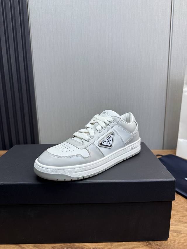Factory P Price Prada Prada Official Website Synchronized New High-Quality Shipm