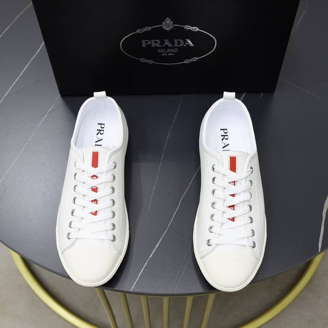 Brand Prada Standard Size Men's Size 38 44 45 Can Be Customized Grade Official W
