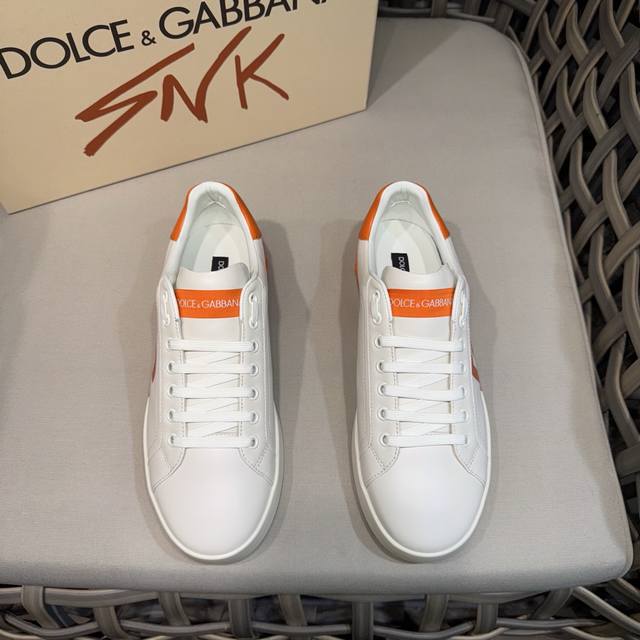 dolce&Gabbana New Men's Casual Sports Shoes Made Of Imported Cowhide, Water-D