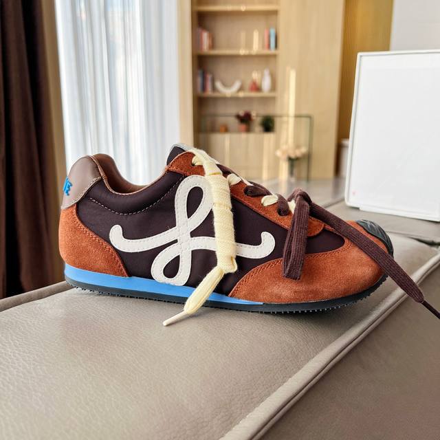 2630Loewe's Hot-Selling Casual Shoes Are Here. The Color Matching And Fresh D