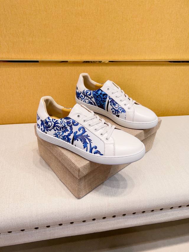 Real Brand Versace Versace Official Flagship Store Italy Region The First Batch