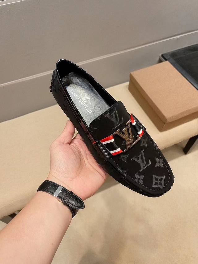 Real Price Brand Lv Official New Style Upper Original Italian Cowhide First Laye