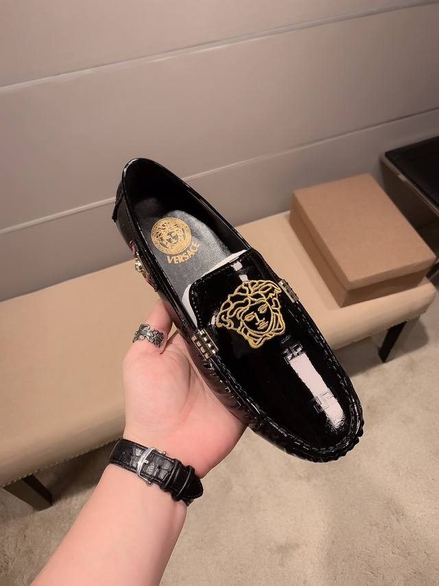 Real Price Brand Versace Upper Imported Italian First-Layer Cowhide + Embroidery