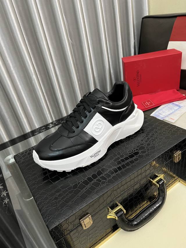 Factory Price Pp Valentino Ss Spring And Summer New Hot-Selling Casual Sports Sh