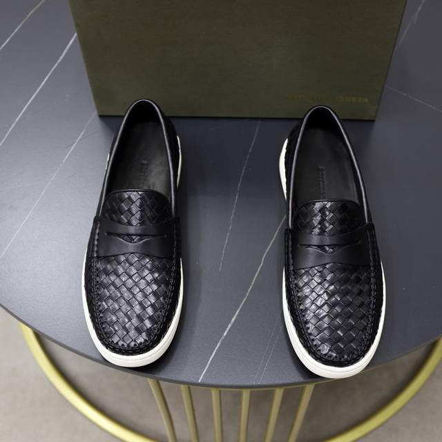 Factory Price Pp Botteg* Venet* High-End Boutique Size 38-44 45 Customized Bv Ne