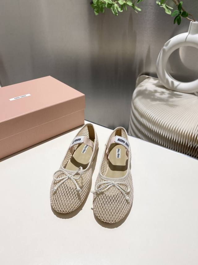 Factory Price P Top Quality Miu Miu 2025 Spring And Summer Mary Jane Hollow Flat