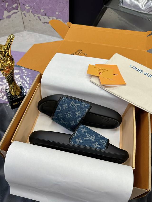 Factory P Price P Airplane Box 10 Lv Slippers Series Top Purchasing Lv Men's Spr