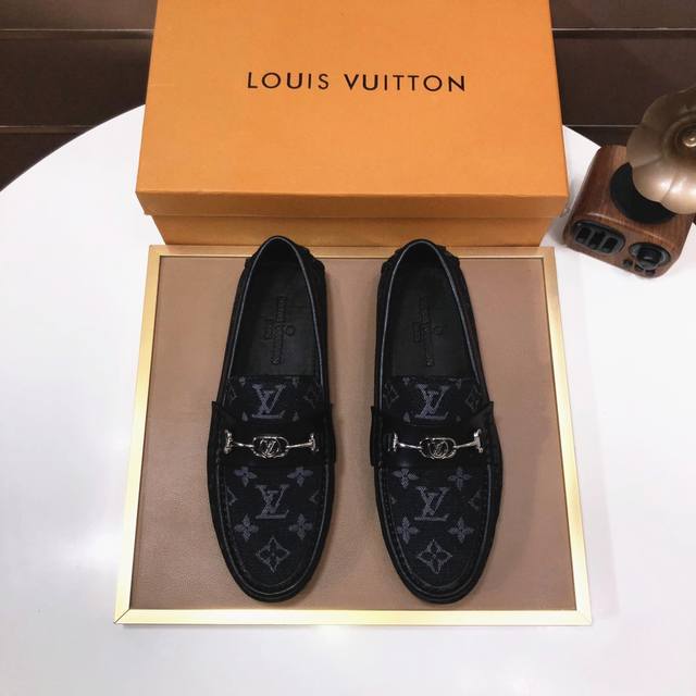 Factory P Price Lv Loafers With Water-Dyed Cowhide Lining. New Models Are Availa