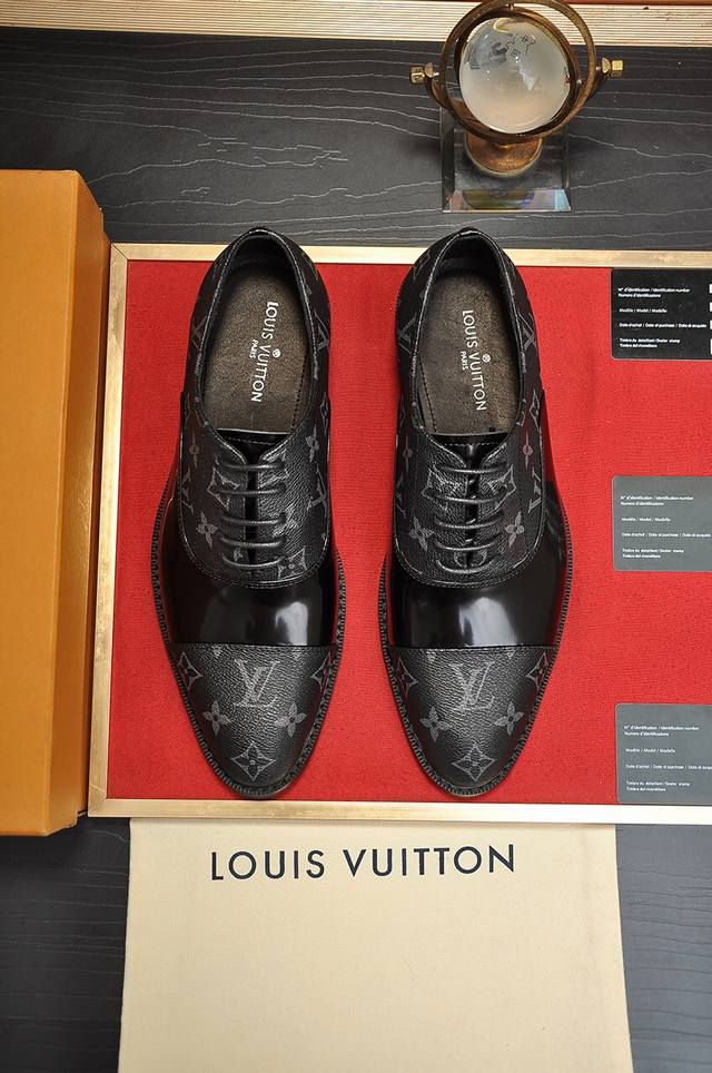 Factory Price P Lv Original Cowhide Lining Lv Latest Genuine Leather Business Su