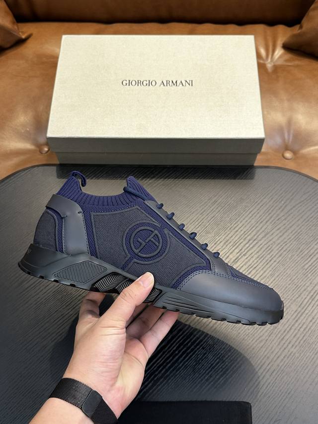 giorgio Armani's New Spring And Summer High-Elastic Flying Woven Pull-On Casu