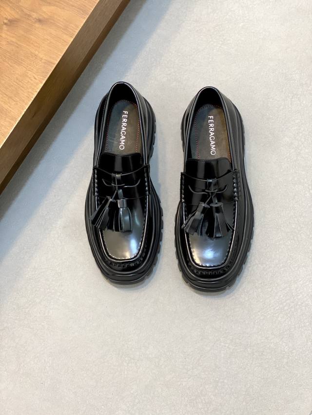 Top Purchasing Agent Ferragamo Street God Casual Leather Shoes Series Counter Si