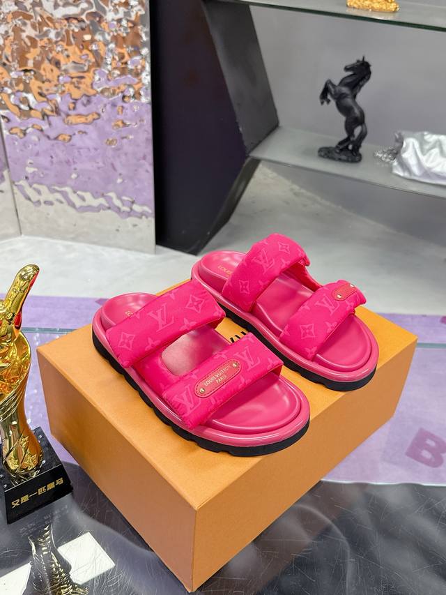 Real Price Lv Popular Men And Women's Same Size 35-44 Couple Size Louis Vuitton
