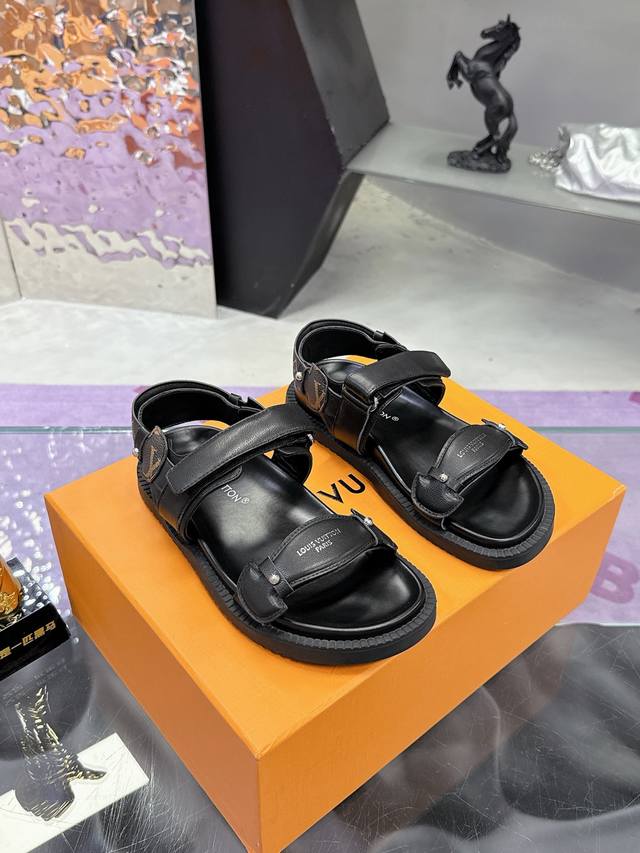 Real Price Louis Vuitton Lv Sandal Series Louis Vuitton New Summer Slippers Are
