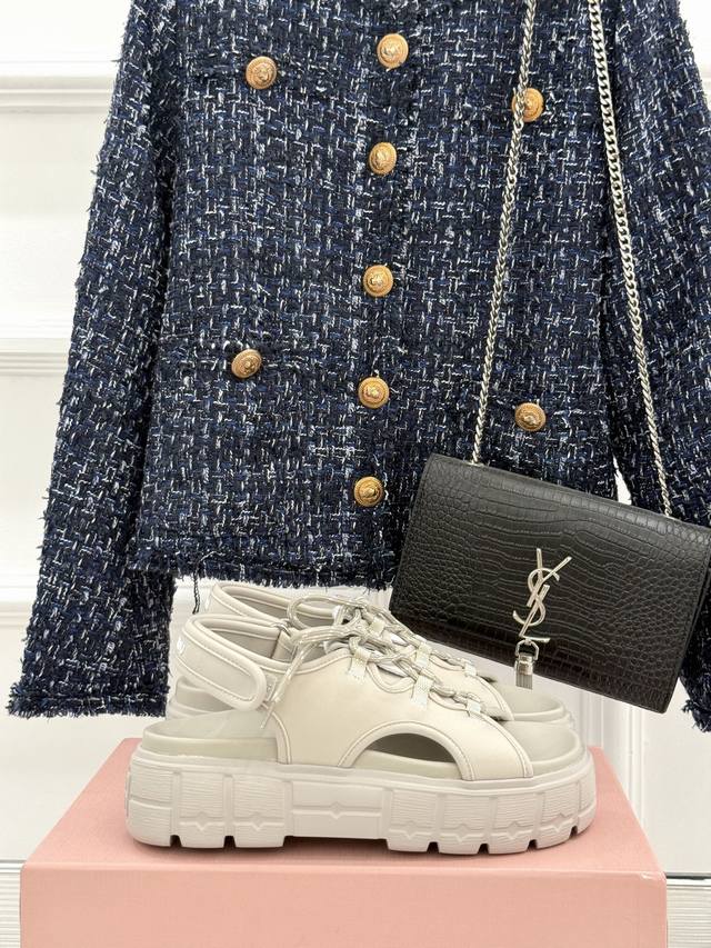 miu Miu Miu 25S New Retro Thick-Soled Strappy Canvas Sandals Miu Miu Is So Gi