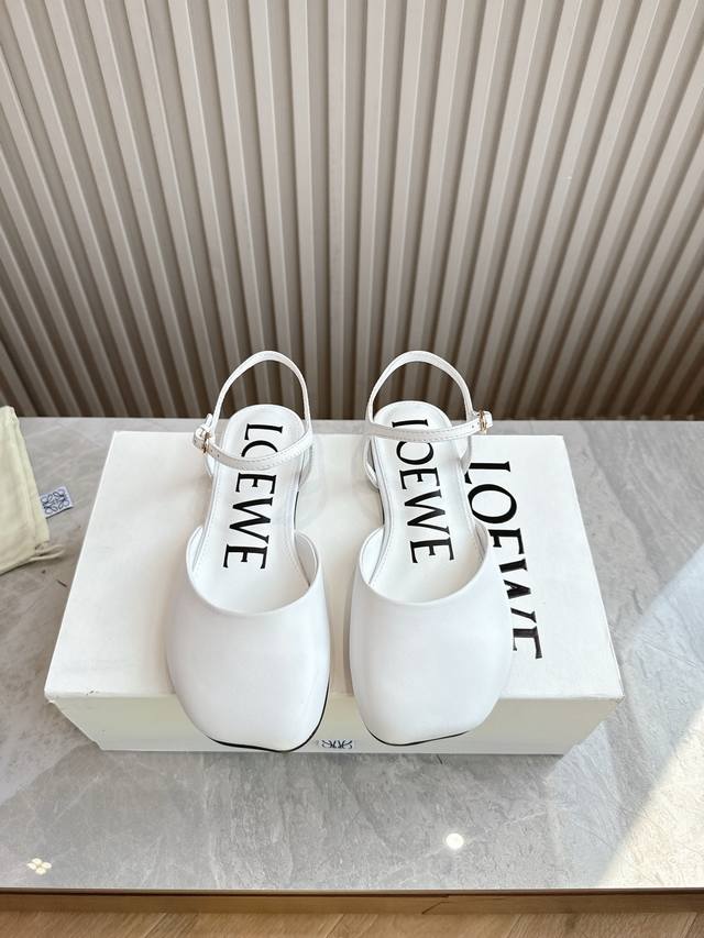 Top Version Loewe 25Ss New Spring And Summer Mary Jane Sandals Are Very Popular.