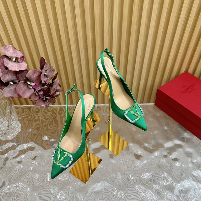 Factory P Price Women's Clothing Women's Shoes Sports Original Valentino Exclusi