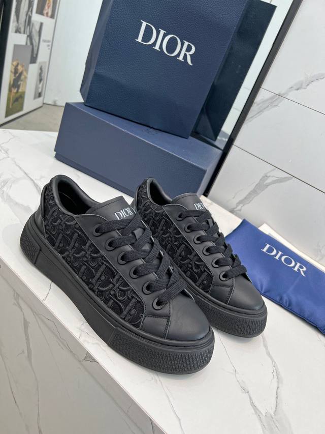 b33Sports Tennis Shoes Black Embroidered Model New Spring Editiona New Interp