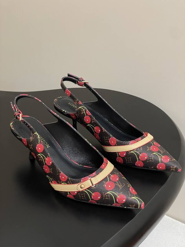 Cherry Series 25Ss New Spring And Summer Louis Vuitton 25 Lv 6Am Slingback Sanda