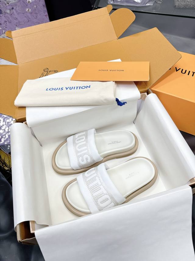 Factory P Price P Lv Couples' Style Counter Main Latest Slippers Hard Goods New