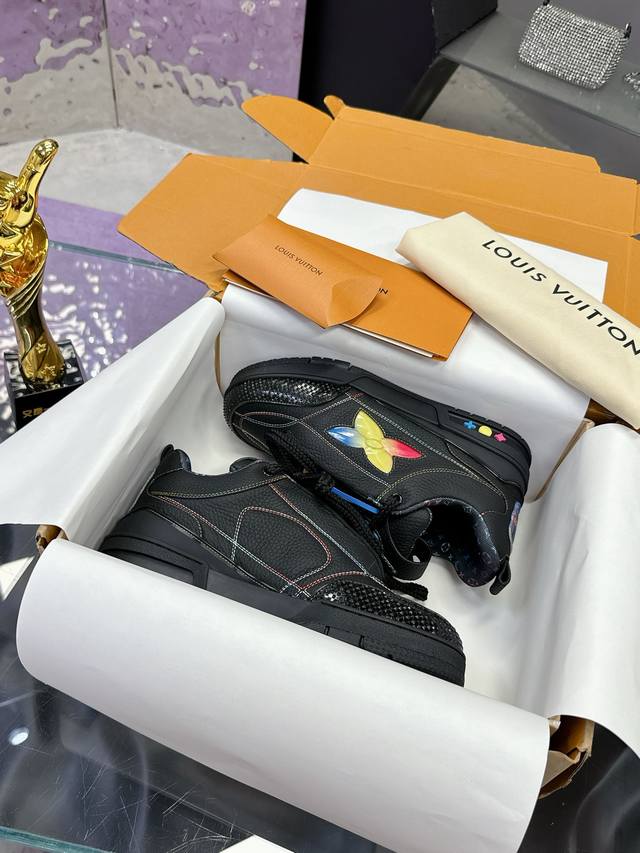 Factory P Price P Airplane Box 10 5 Official Synchronized New Colors Louis Vuitt