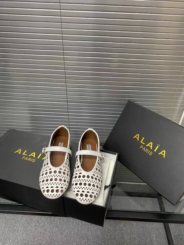 alaia Catwalk Style Flat Ballet Flat Shoes A Sweet And Cool Ballet Style, A V