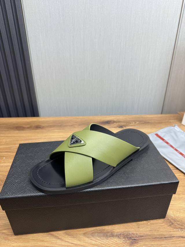 Factory P Price . Prada-Hot Men's Slippers Hot Sale Official Website One-To-One