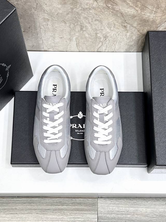prada Classic Men's Lace-Up Casual Shoes Imported Cowhide Uppers Layered Stit