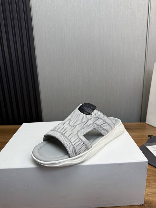Factory P Price Berluti. New High-End Men's Slippers. Top-Quality Craftsmanship.