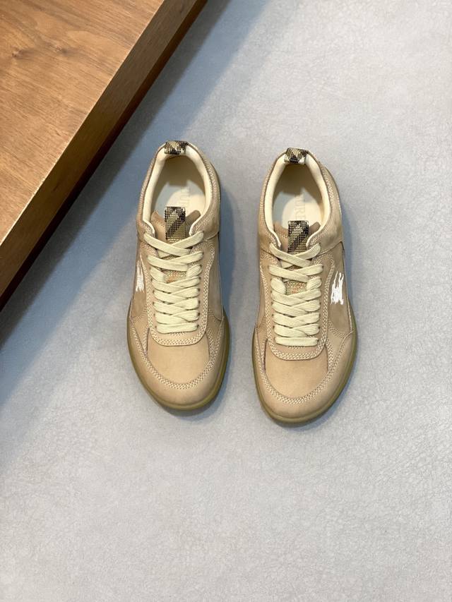 burberry's New Warhorse Check Sneakersnew Terrace Sneakersburberry Classics S