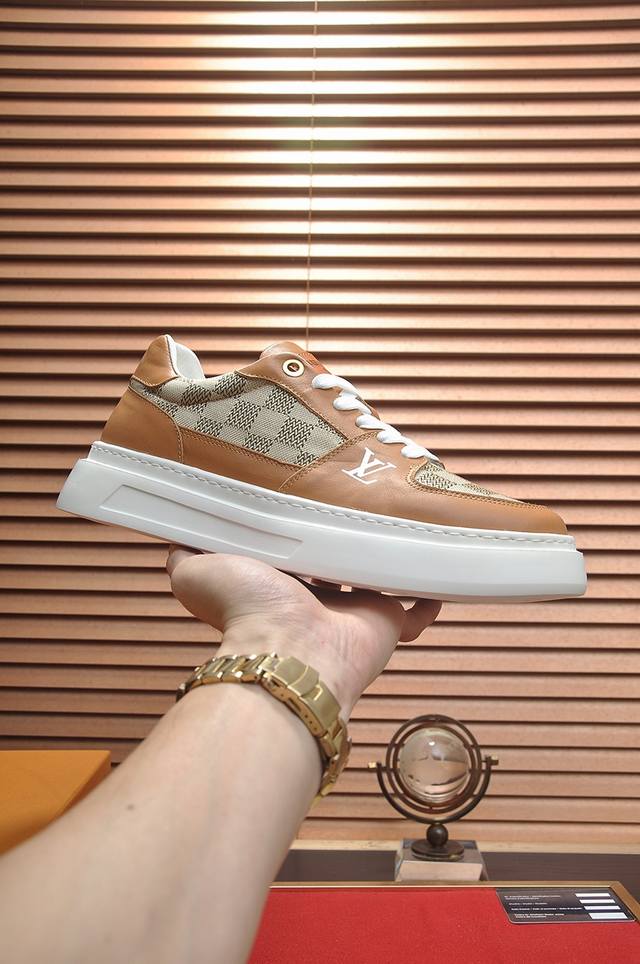 Factory Price P Louis Vuitton Original Running Volume Price Water-Dyed Cowhide L