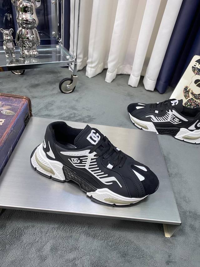 Product Trademark: Dolce&Gabbana Standard Size: 38-44 45 Customized Product Mate