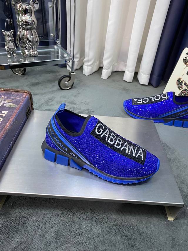 Product Trademark: Dolce&Gabbana Standard Size: 38-44 45 Customized Product Mate