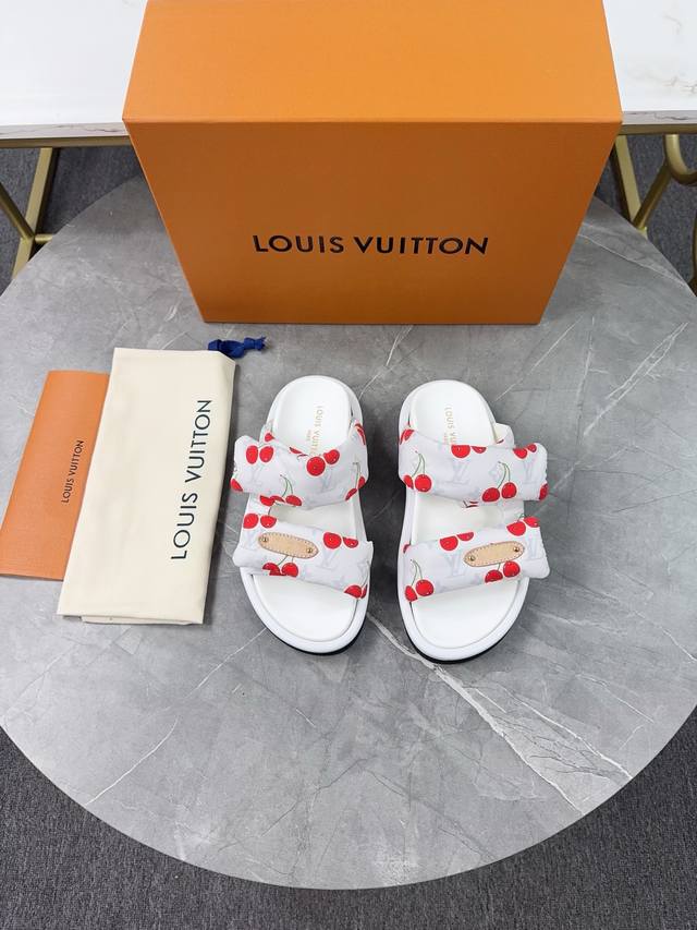 Real Price Lv Donkey L 2025 Hot Selling Embossed Logo Embossed Sandals This Styl