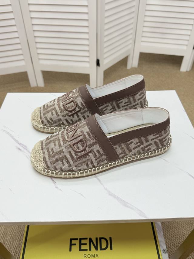 fendi-Fendi Official Website Synchronized Classic Style Counter Quality Fashi