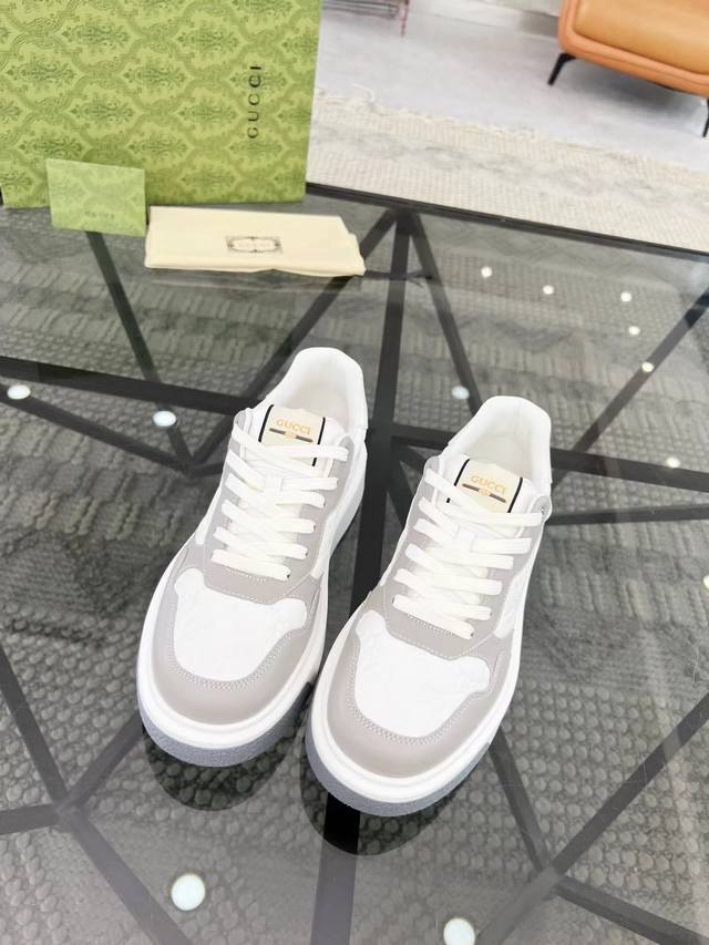 New Men's Shoes Gucci Latest Shoes Original Quality Fashion Trend Special Materi