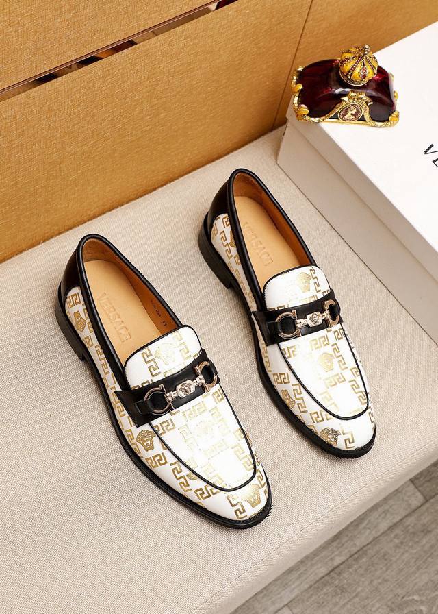 Product Trademark Versace Versace Casual Leather Shoes Regular Size: 38-44 45.46