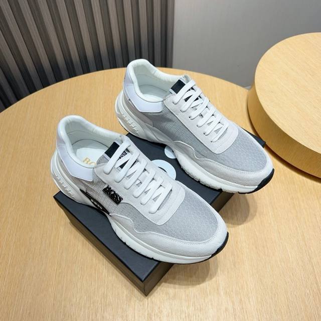 Factory P Boss New Men's Sports Shoes. Well-Known Sports Brand New Models Are La