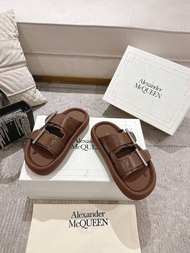 Male +10 2025 Mcqueen New Arc Thick-Soled Leather Sandals And Slippers For Coupl